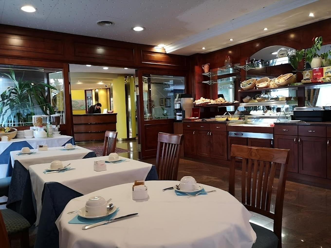 Hotel President Venezia Местре Екстериор снимка