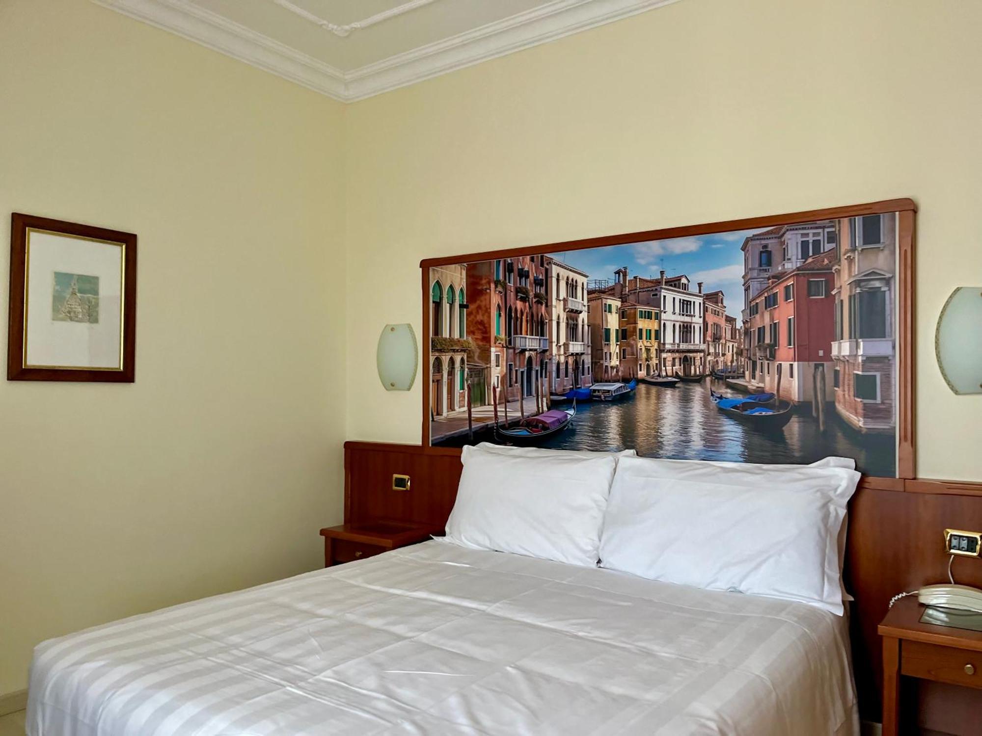 Hotel President Venezia Местре Екстериор снимка