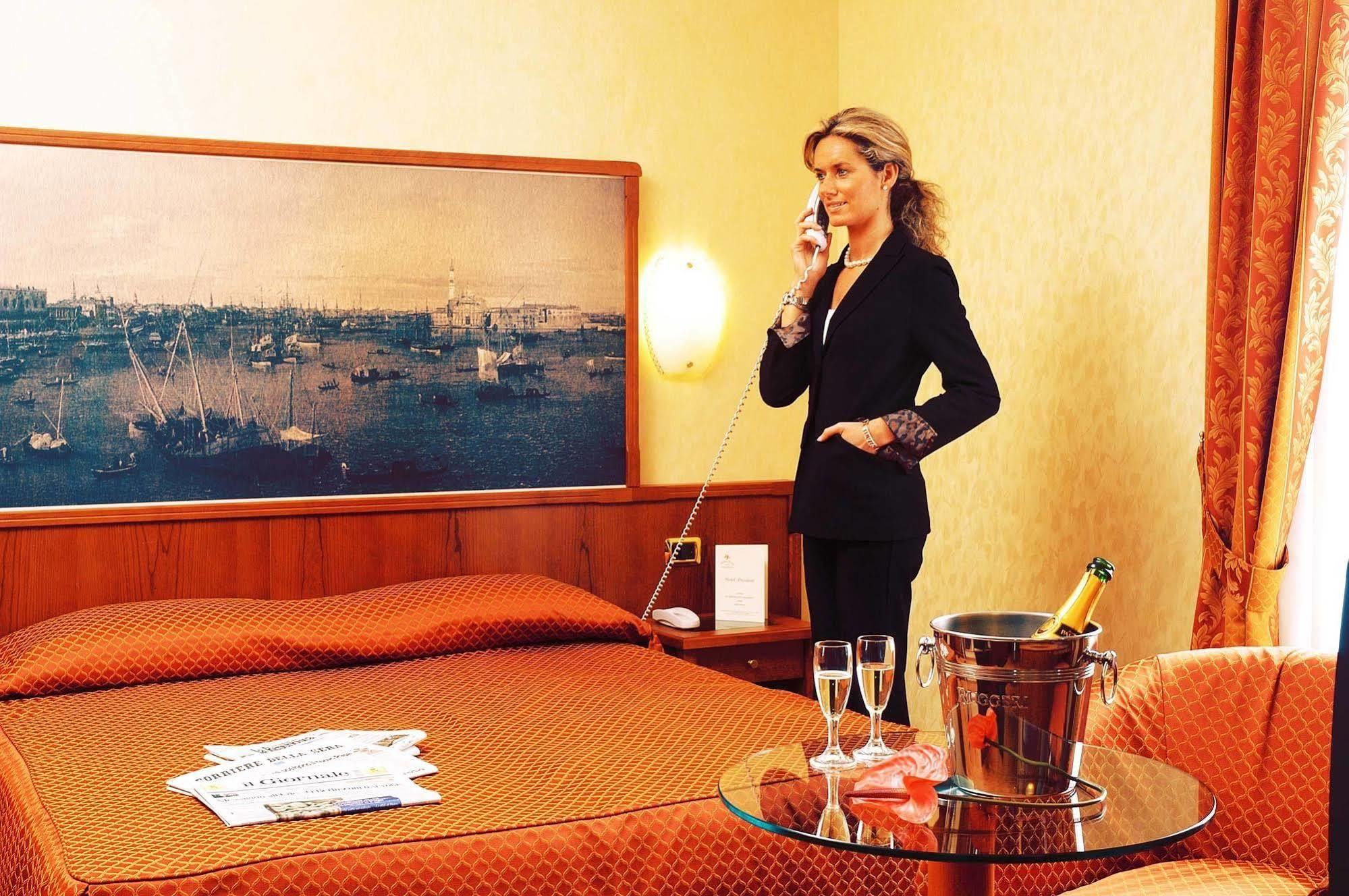 Hotel President Venezia Местре Стая снимка