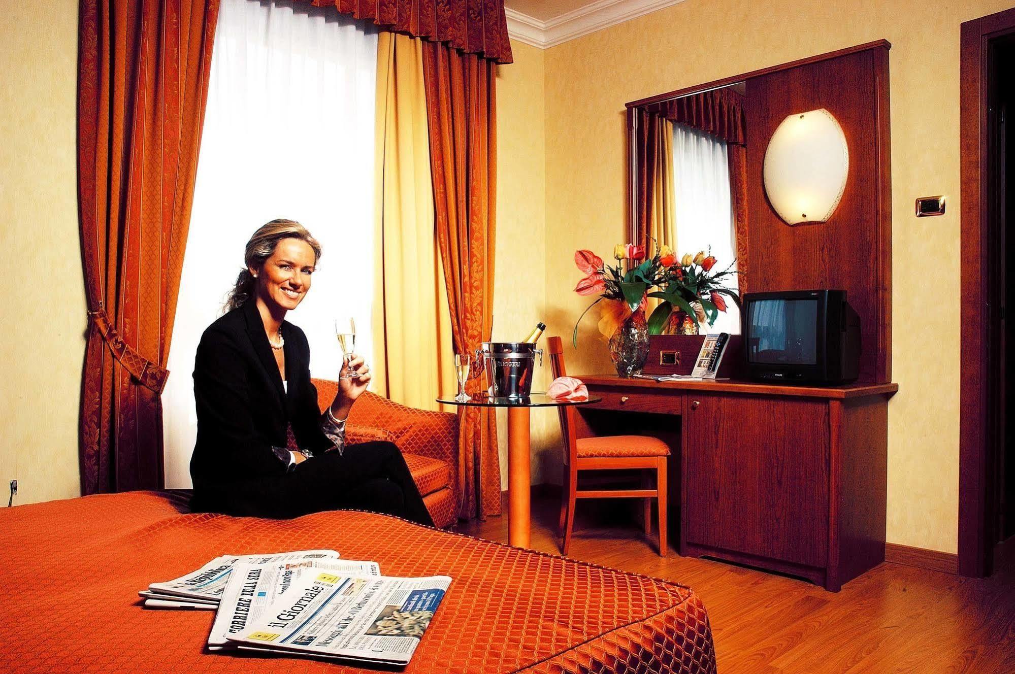 Hotel President Venezia Местре Екстериор снимка